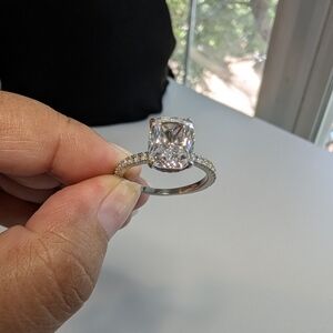 Elegant Silver Ring with Clear Stone